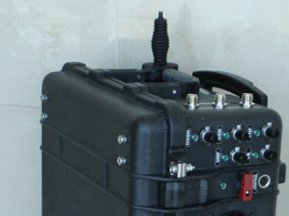 이동성 25Mhz-3800Mhz 전술적 전파 교란기, VHF UHF 고출력 신호 전파 교란기 350W